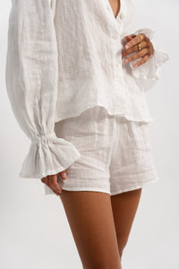 Short Parisian White